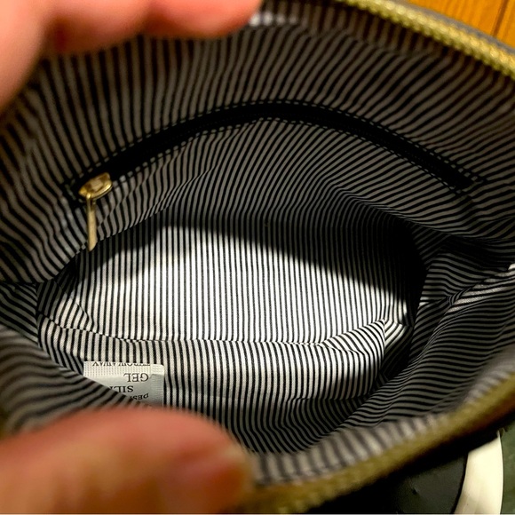 Bumblebee fashion bag - Picture 3 of 3